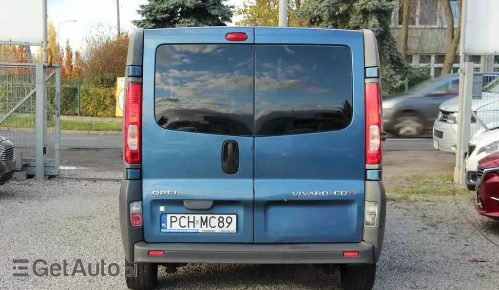 OPEL Vivaro 