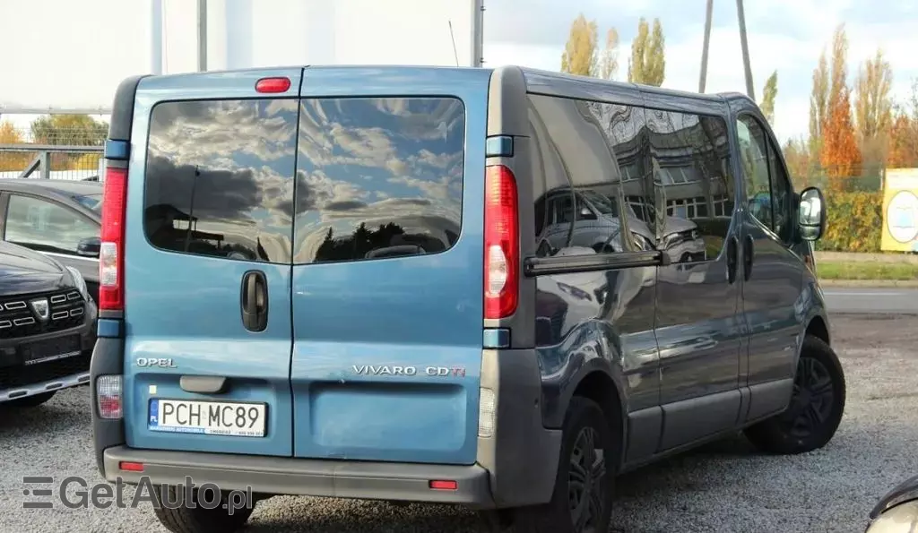 OPEL Vivaro 