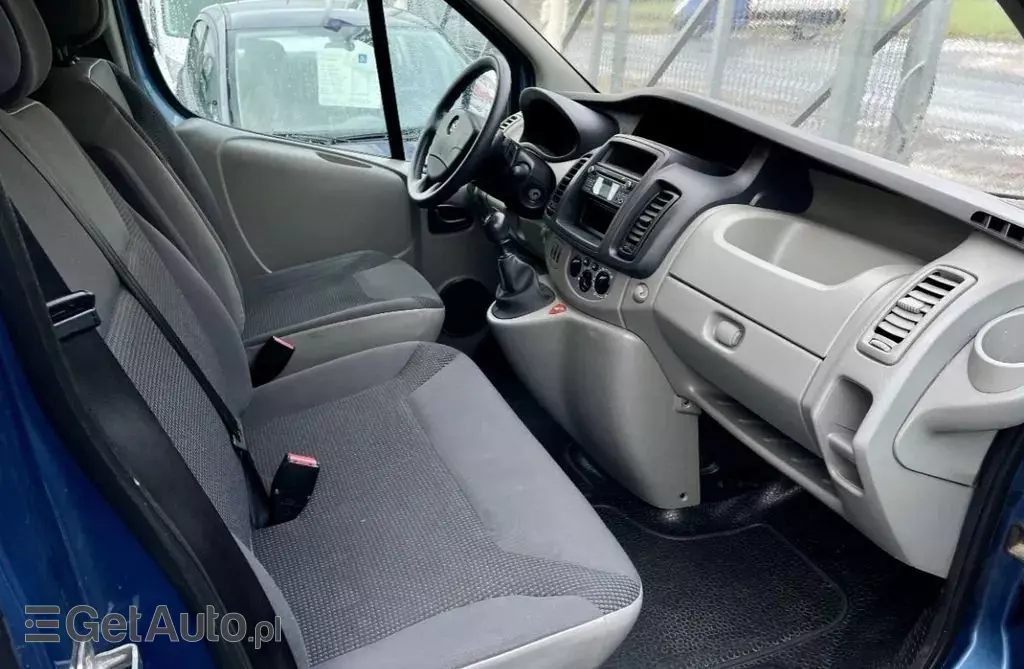 OPEL Vivaro 