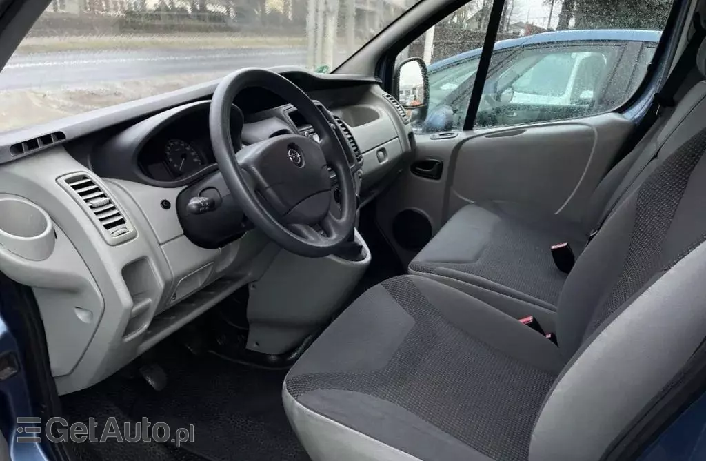 OPEL Vivaro 