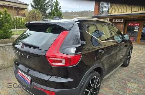 VOLVO Xc 40 