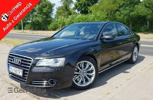 AUDI A8 