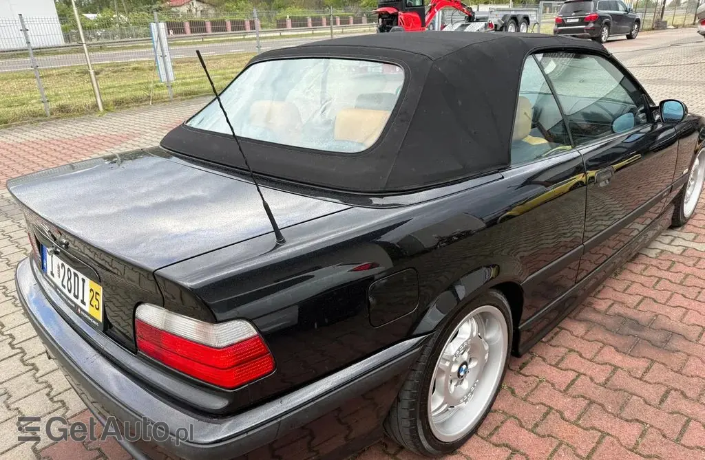 BMW M 3 