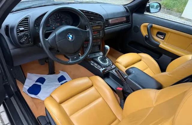BMW M 3 