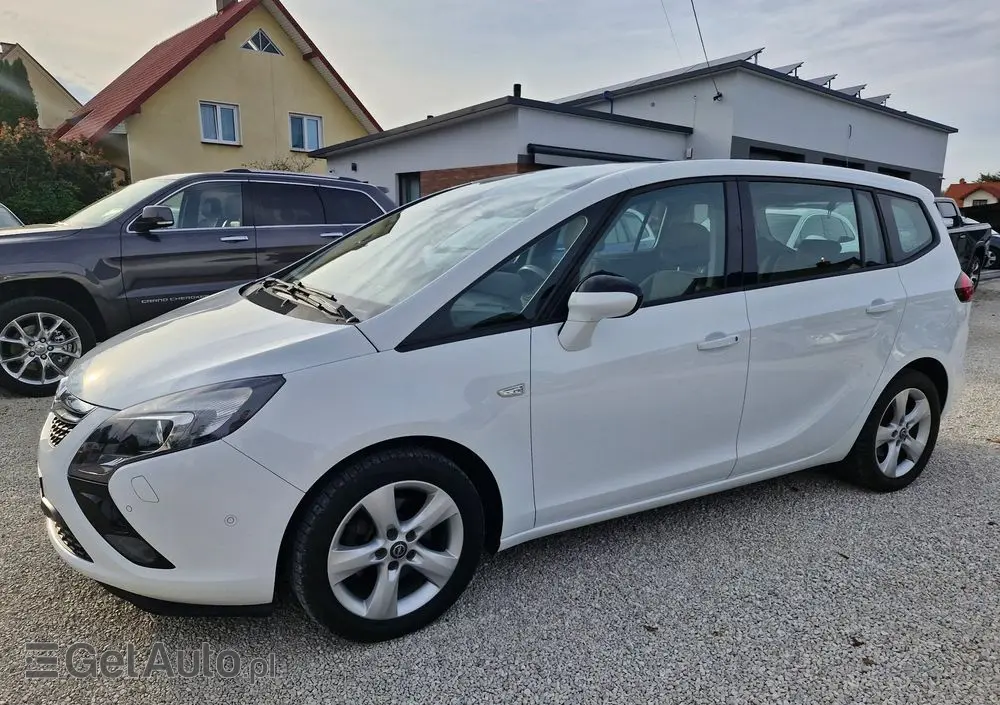 OPEL Zafira 
