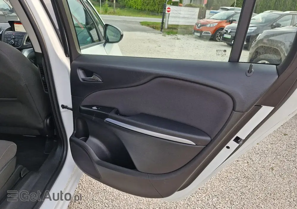 OPEL Zafira 