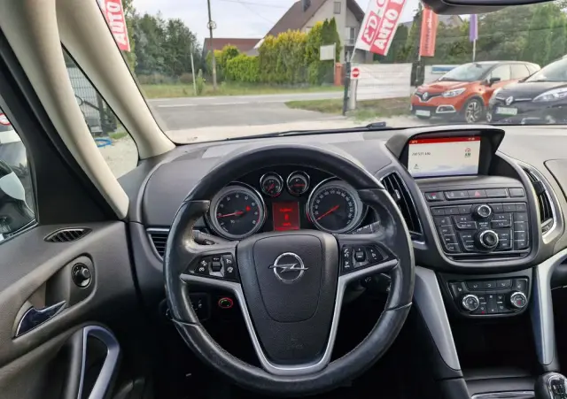 OPEL Zafira 