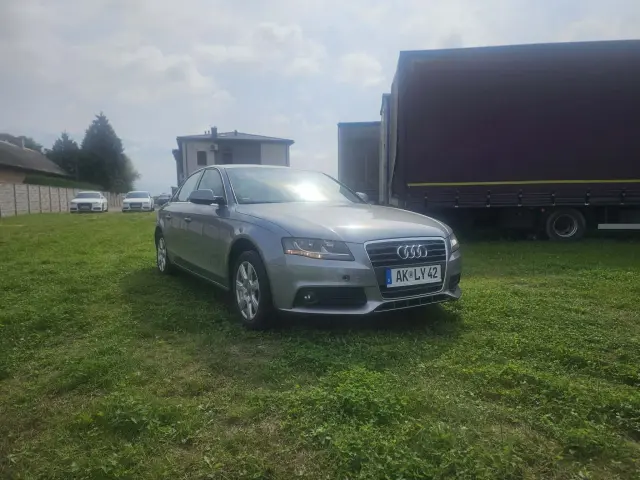 AUDI A4 A4
