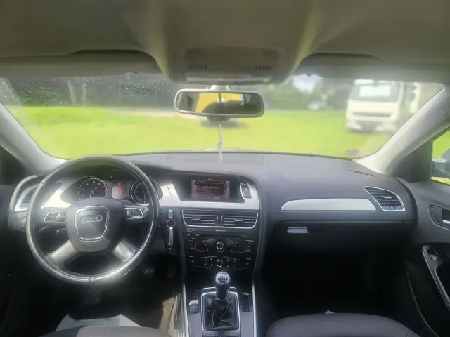 AUDI A4 A4
