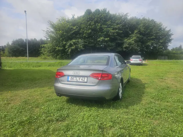 AUDI A4 A4