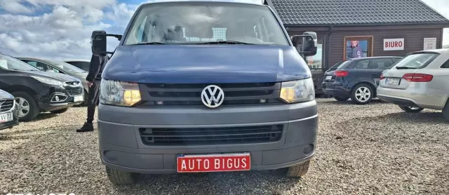 VOLKSWAGEN Transporter 
