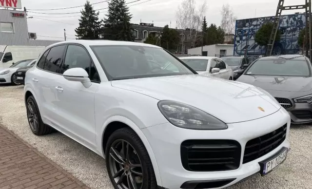 PORSCHE Cayenne 