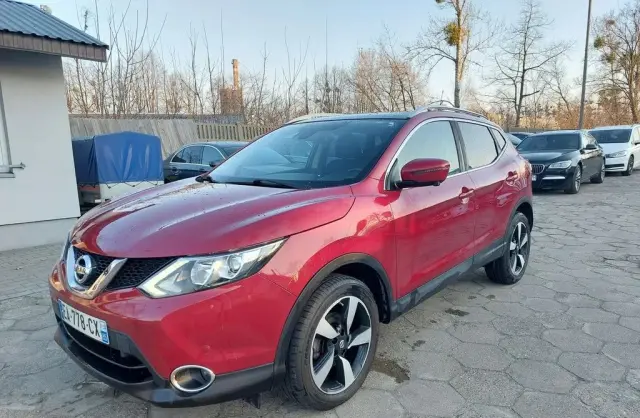 NISSAN Qashqai 