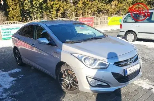 HYUNDAI I40 