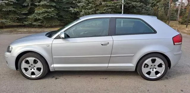 AUDI A3 