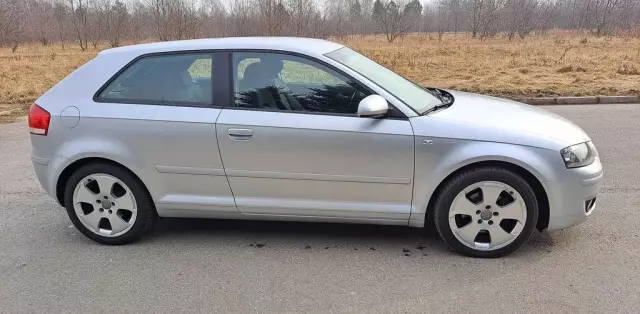 AUDI A3 