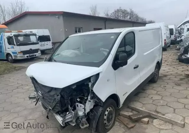 NISSAN NV300 