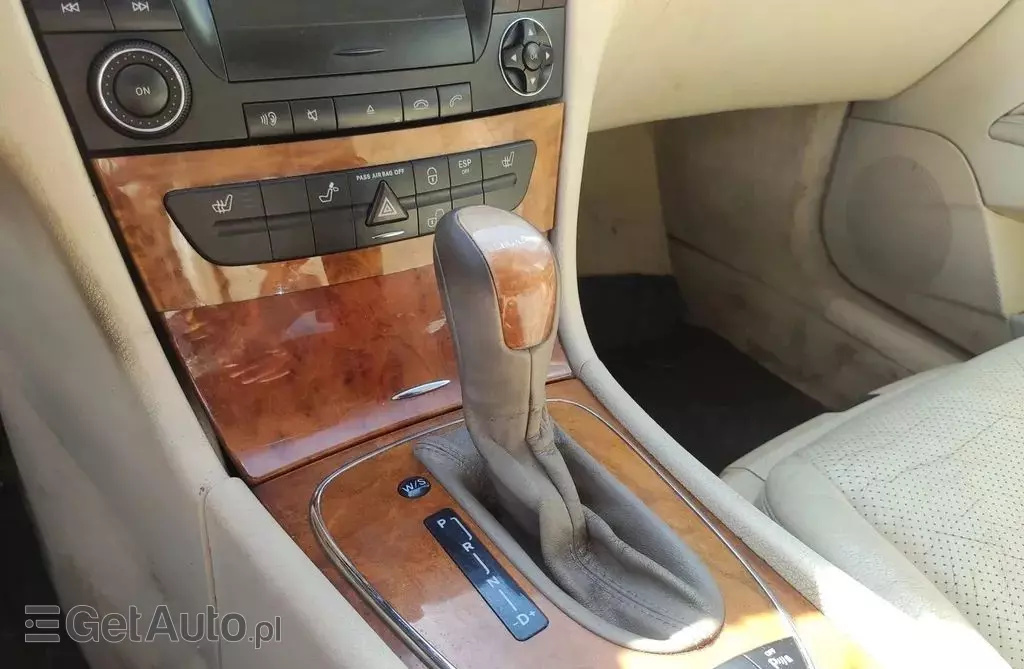 MERCEDES-BENZ Klasa E 