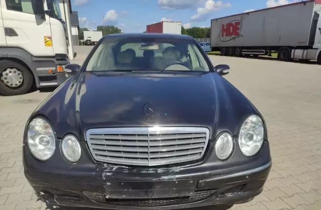 MERCEDES-BENZ Klasa E 
