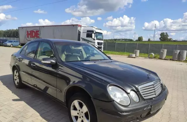 MERCEDES-BENZ Klasa E 