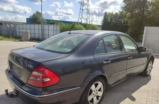 MERCEDES-BENZ Klasa E 
