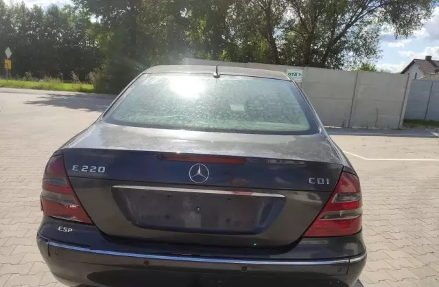 MERCEDES-BENZ Klasa E 