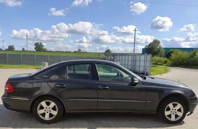 MERCEDES-BENZ Klasa E 