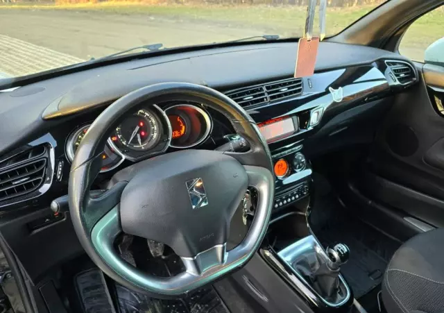 CITROËN DS3 1.6 e-HDi SoChic