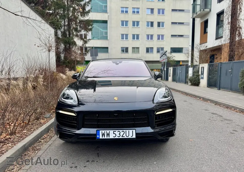 PORSCHE Cayenne Platinum Edition