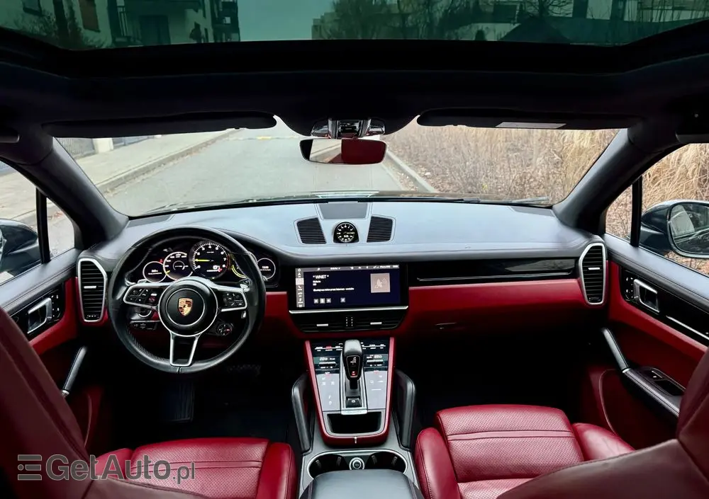 PORSCHE Cayenne Platinum Edition