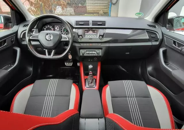 SKODA Fabia 