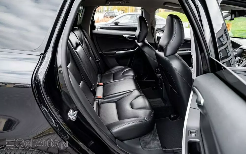 VOLVO XC 60 2.4D AWD