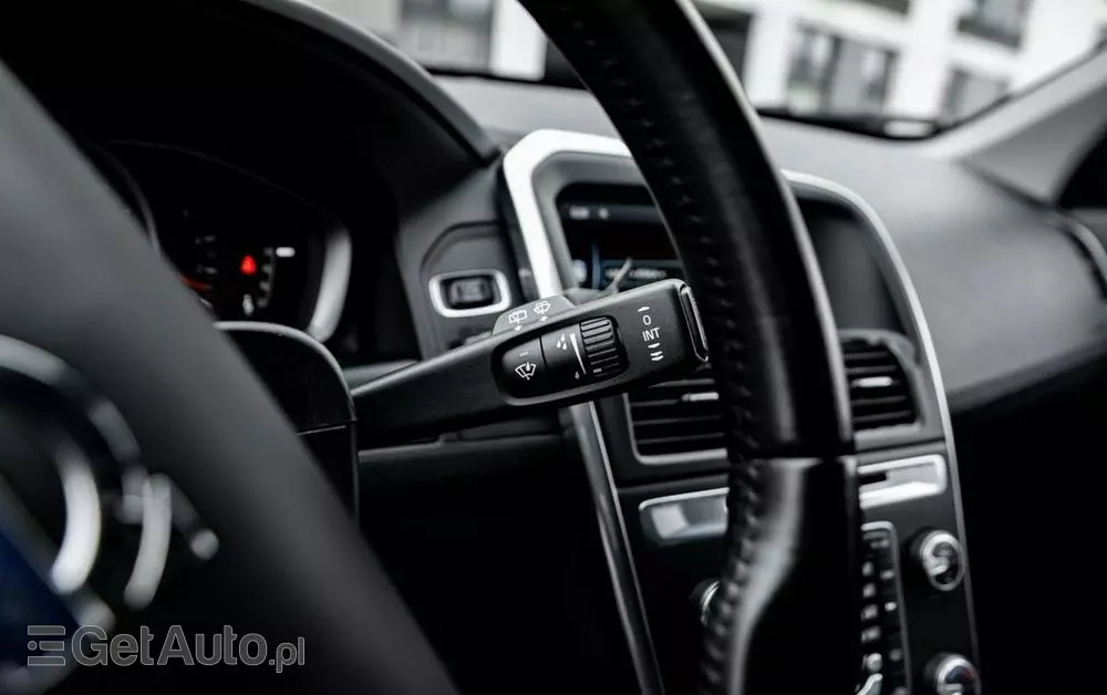 VOLVO XC 60 2.4D AWD