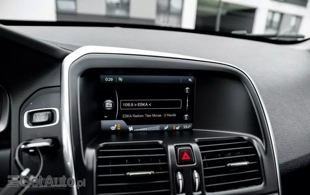 VOLVO XC 60 2.4D AWD