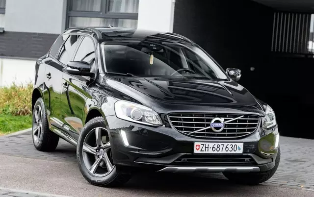 VOLVO XC 60 2.4D AWD