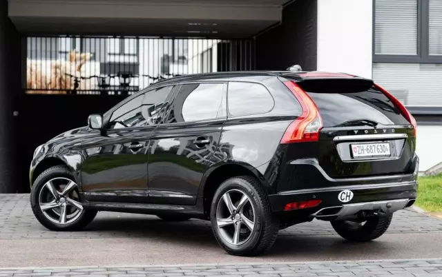 VOLVO XC 60 2.4D AWD