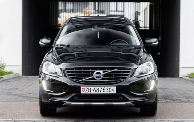 VOLVO XC 60 2.4D AWD