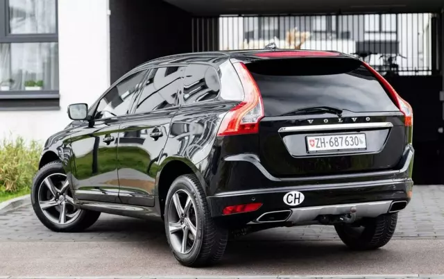 VOLVO XC 60 2.4D AWD