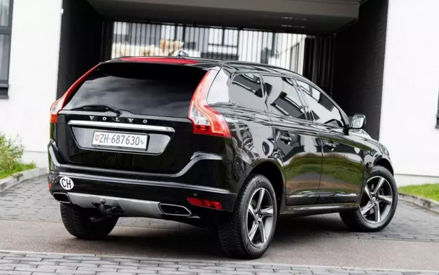 VOLVO XC 60 2.4D AWD
