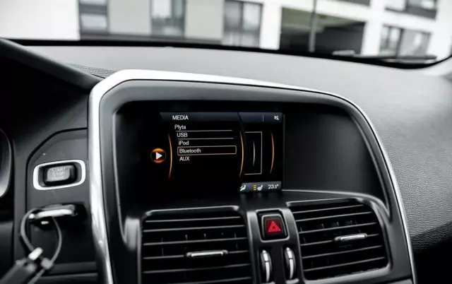 VOLVO XC 60 2.4D AWD