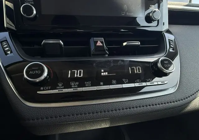 TOYOTA Corolla 1.5 Comfort MS