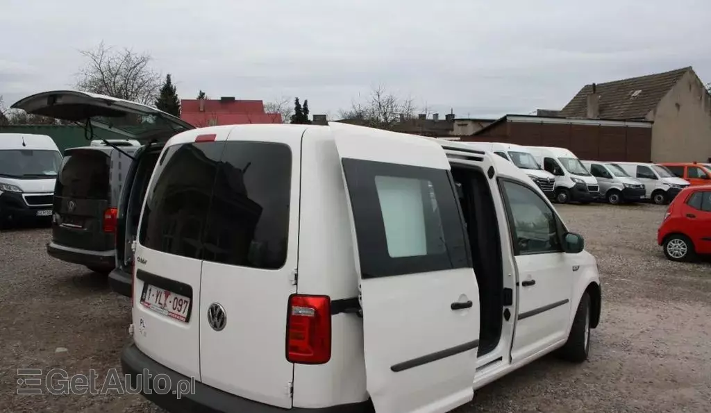VOLKSWAGEN Caddy 