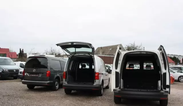 VOLKSWAGEN Caddy 