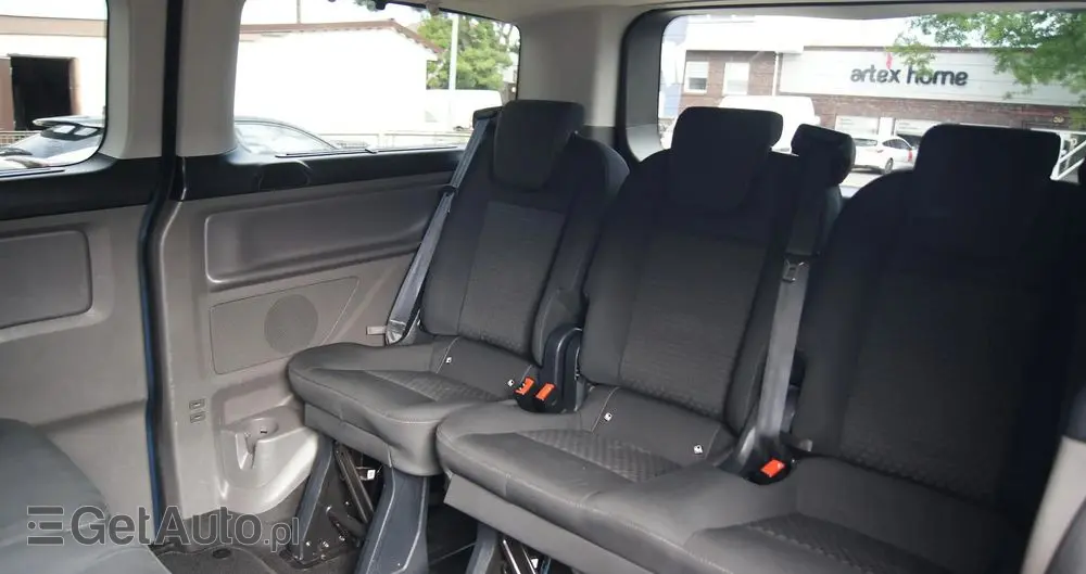 FORD Tourneo Custom 2.0 EcoBlue L1 Titanium SelectShift