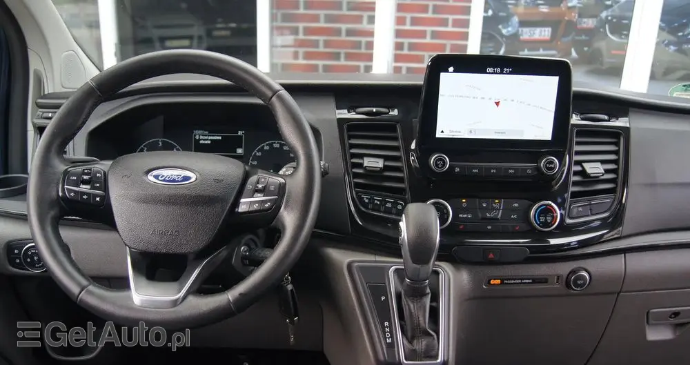 FORD Tourneo Custom 2.0 EcoBlue L1 Titanium SelectShift