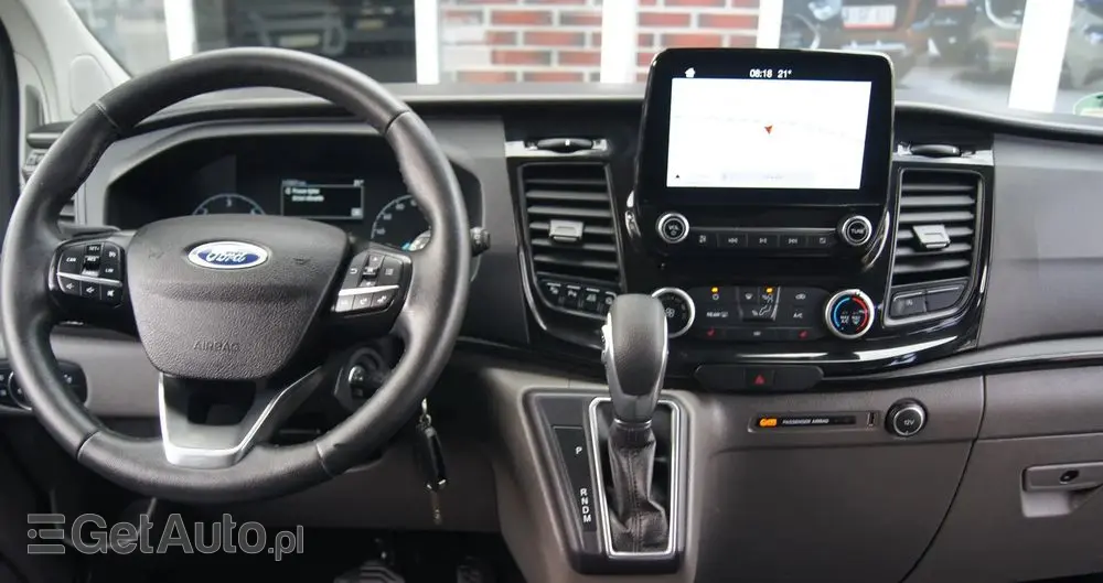 FORD Tourneo Custom 2.0 EcoBlue L1 Titanium SelectShift