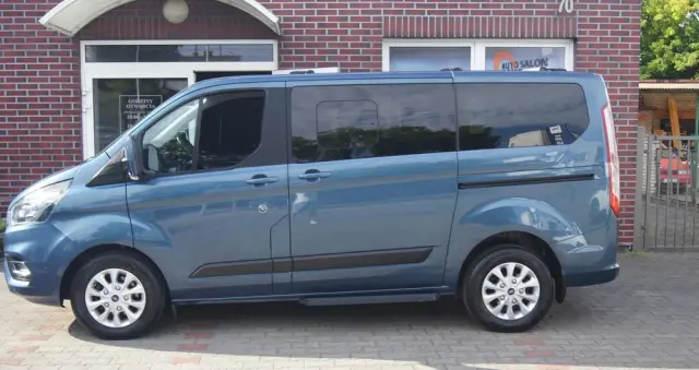 FORD Tourneo Custom 2.0 EcoBlue L1 Titanium SelectShift