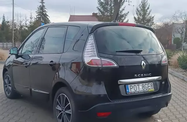 RENAULT Scenic 