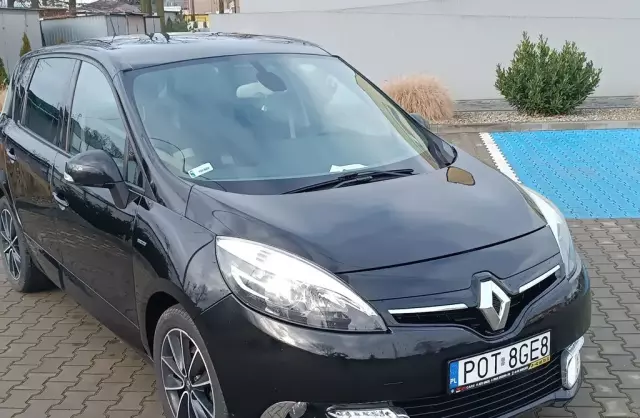 RENAULT Scenic 