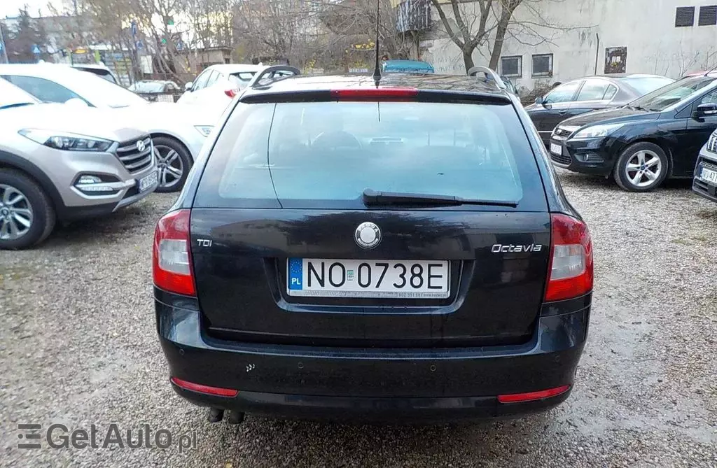 SKODA Octavia 